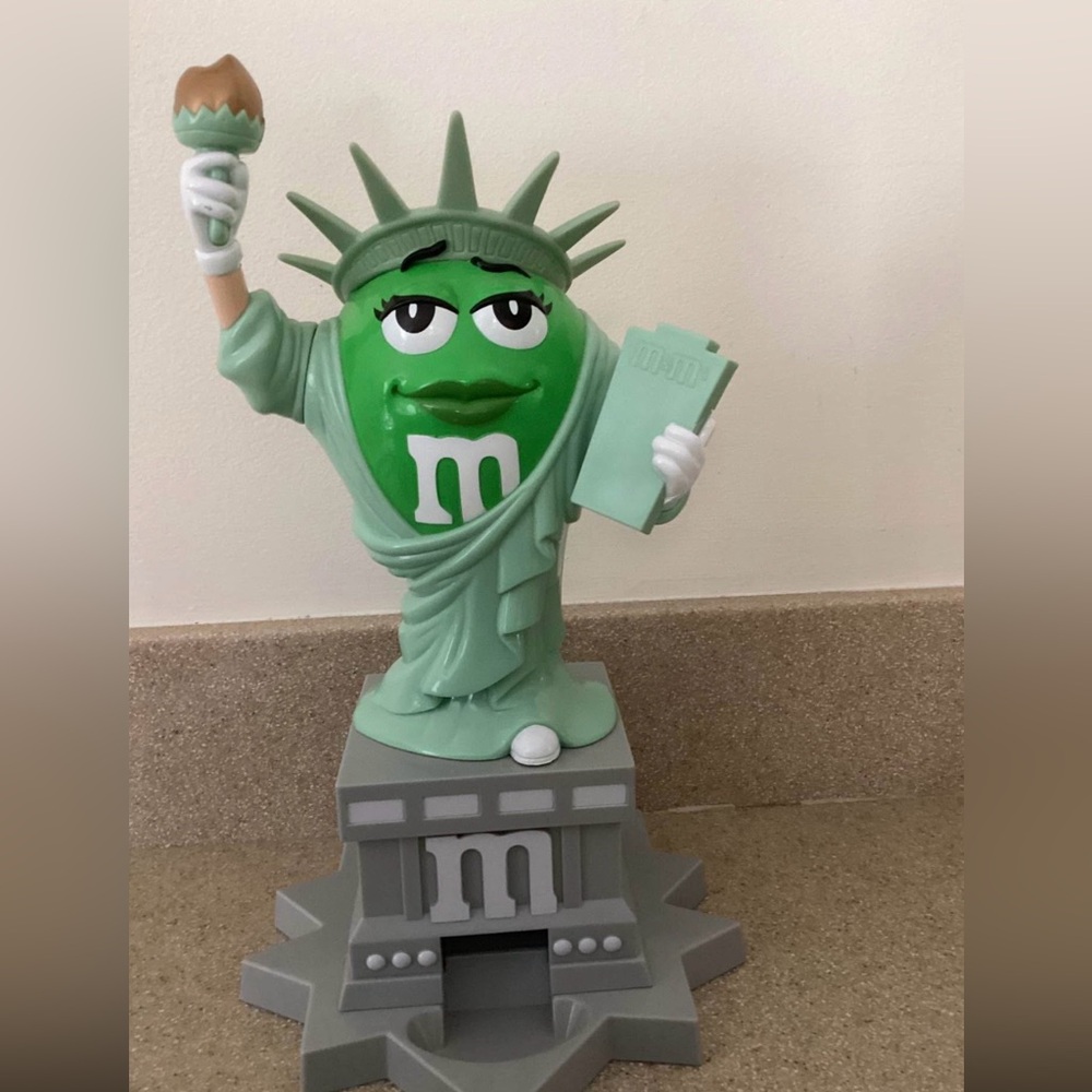 M&M'S Green Statue of Liberty Figure